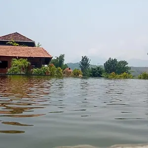 Resort Oxy Valley, Agali